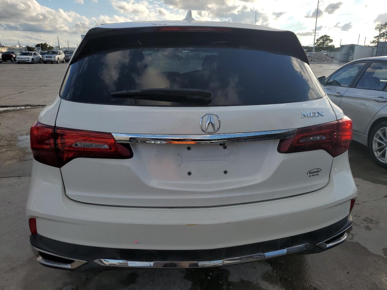 5J8YD3H31JL002901 2018 Acura Mdx