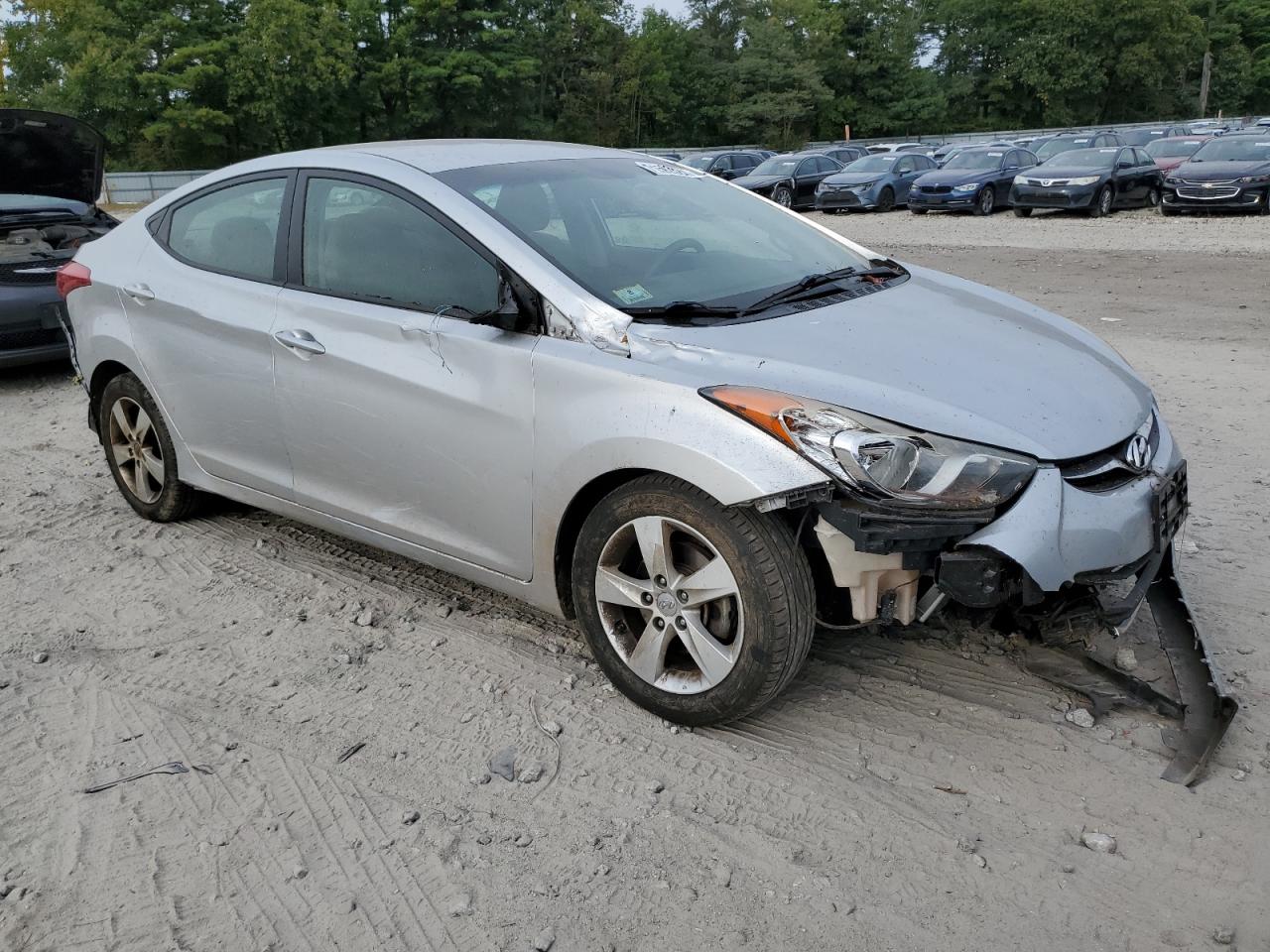 VIN 5NPDH4AE1DH267359 2013 HYUNDAI ELANTRA no.4