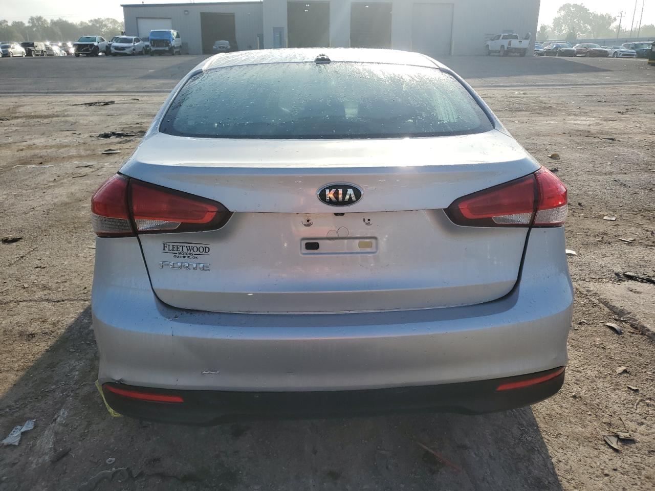 2018 Kia Forte Lx VIN: 3KPFL4A76JE168965 Lot: 72542794