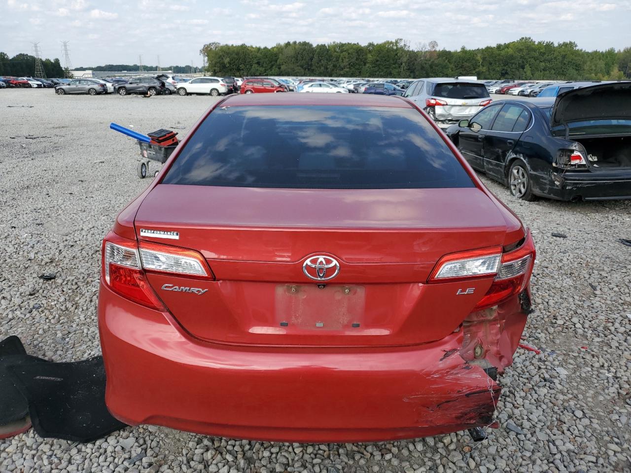 2012 Toyota Camry Base VIN: 4T1BF1FK7CU561942 Lot: 70698074