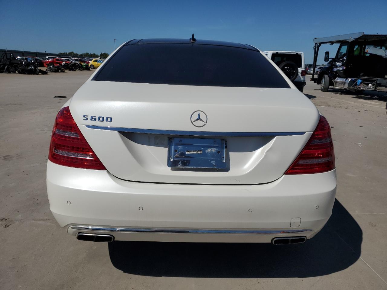 2012 Mercedes-Benz S S600 VIN: WDDNG7GB1CA447927 Lot: 73491954