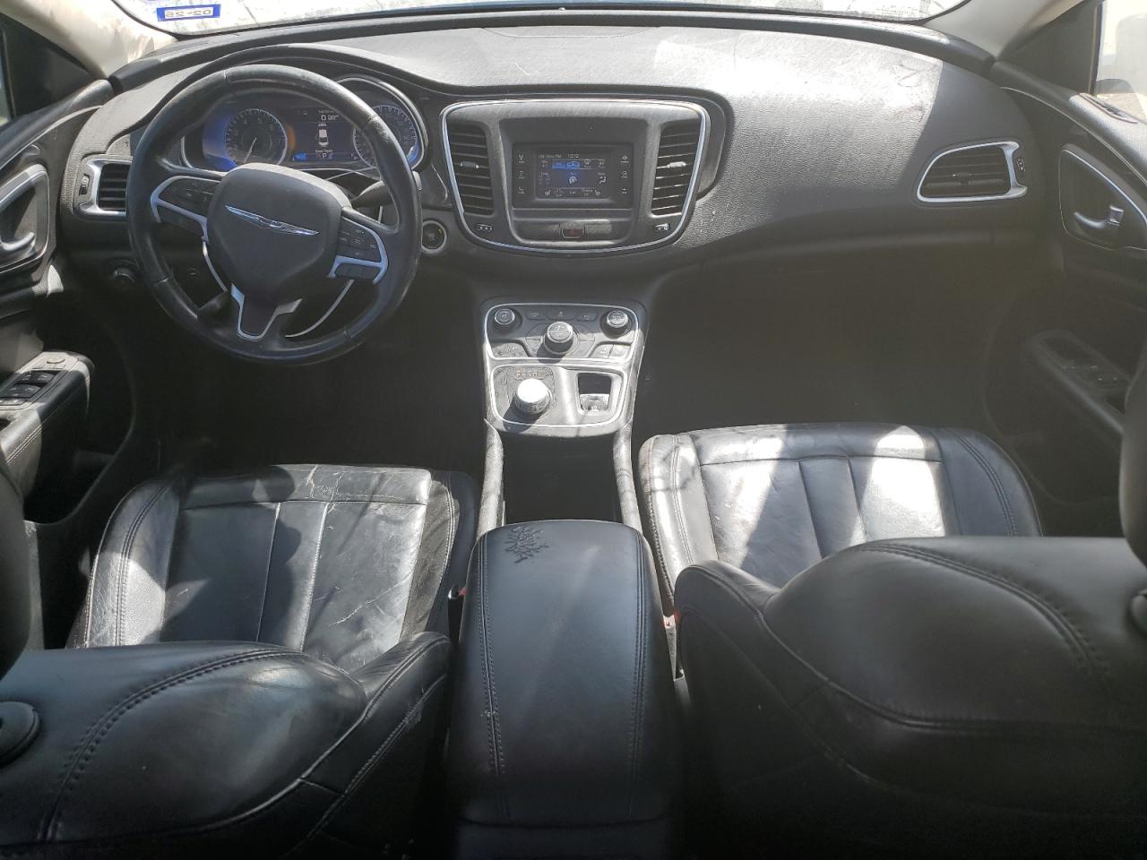2015 Chrysler 200 - Image 8