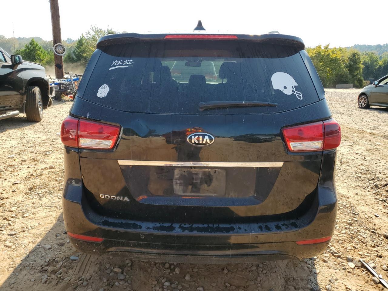 KNDMB5C13F6022173 2015 Kia Sedona Lx