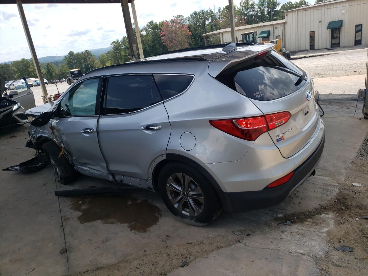 5XYZU3LB5GG377048 2016 HYUNDAI SANTA FE - Image 2