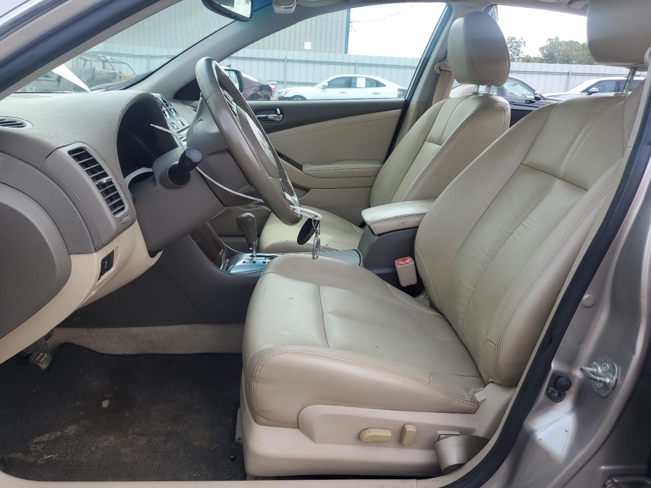 2012 Nissan Altima - Image 7