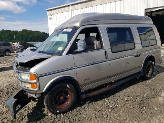 2002 Chevrolet Express G1500 