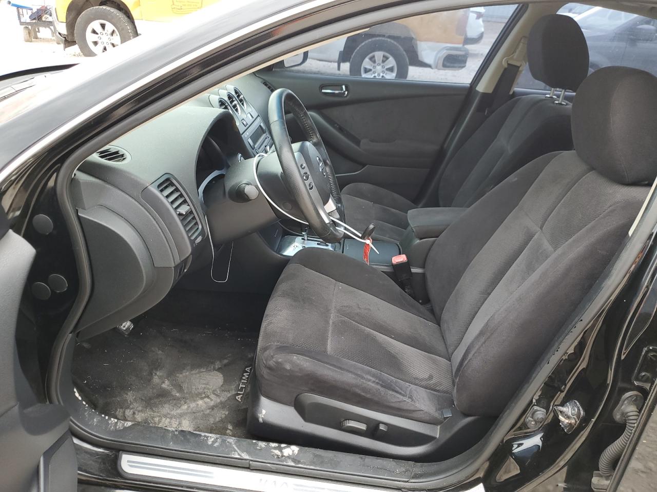 2009 Nissan Altima - Image 7