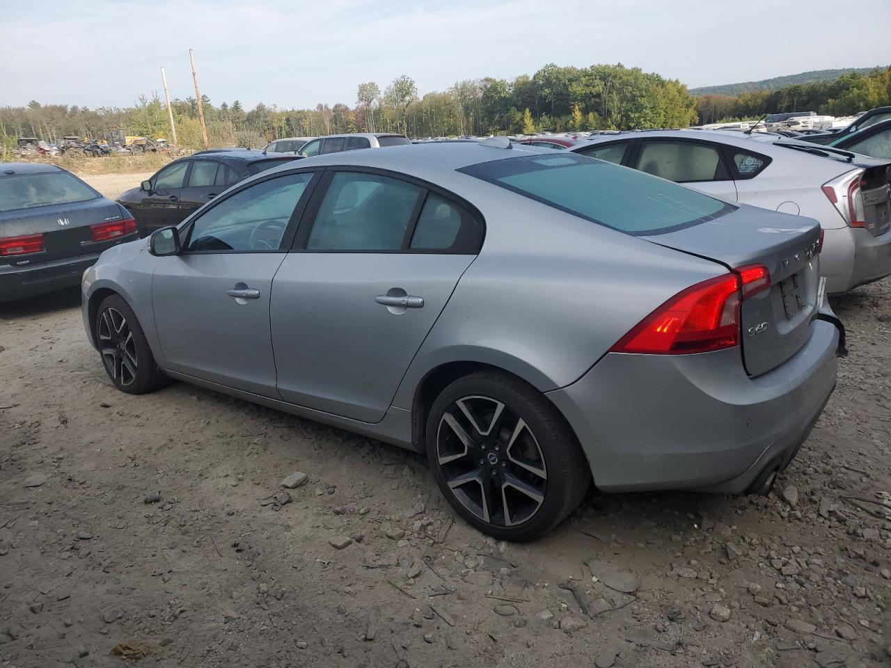 2017 Volvo S60 VIN: YV126MFL3H2434200 Lot: 72027424