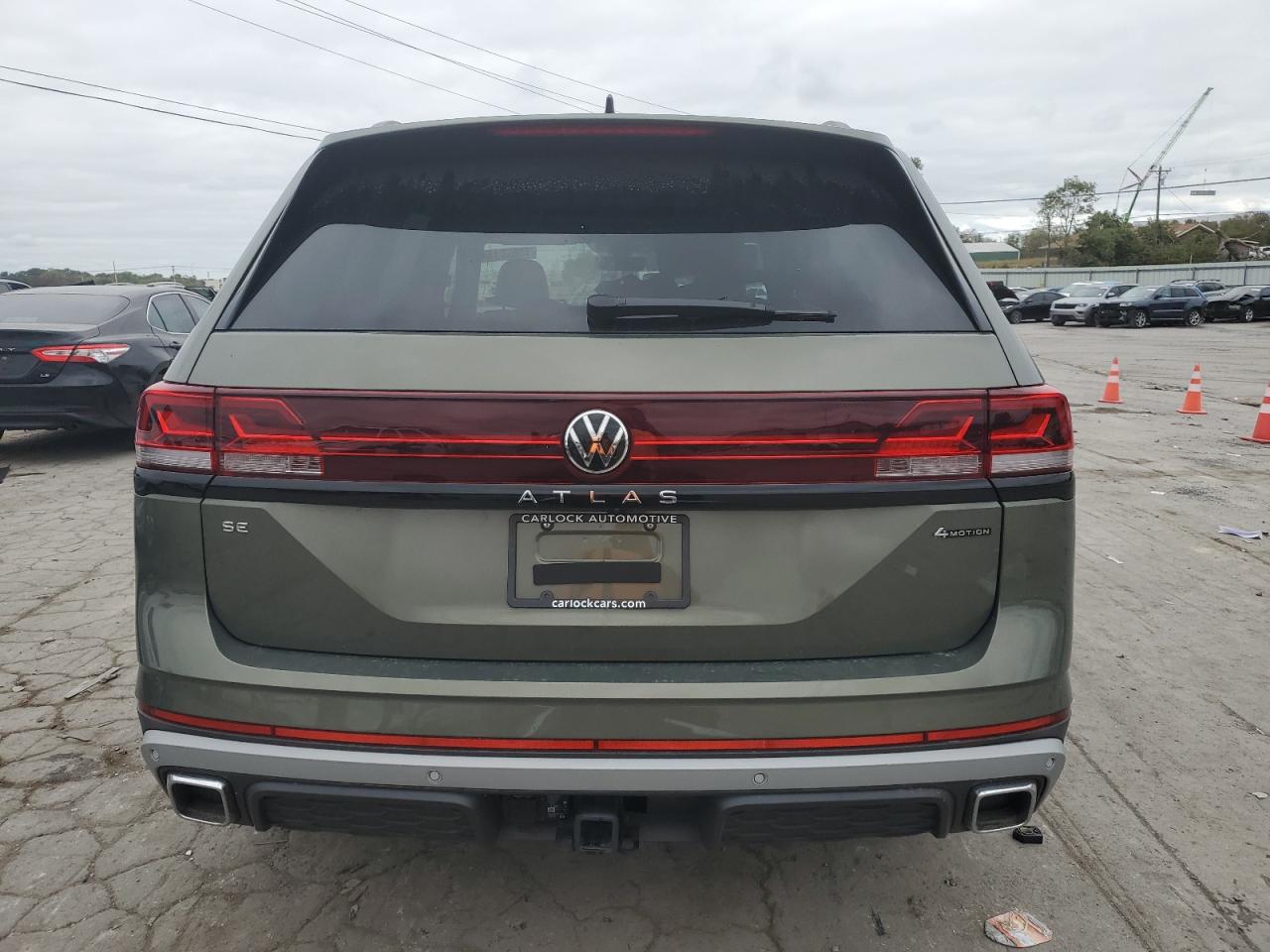 1V2CR2CA1RC575463 2024 Volkswagen Atlas Peak Edition Se