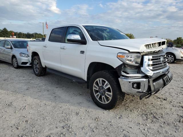  TOYOTA TUNDRA 2020 Biały