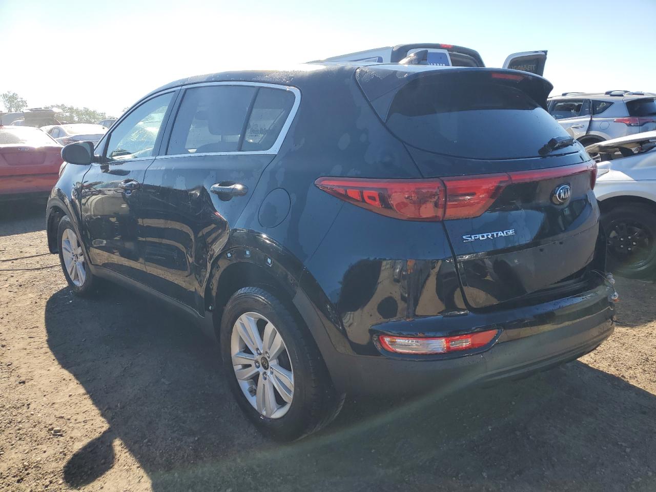 KNDPMCAC6H7115413 2017 KIA SPORTAGE - Image 2