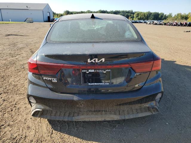  KIA FORTE 2024 Czarny