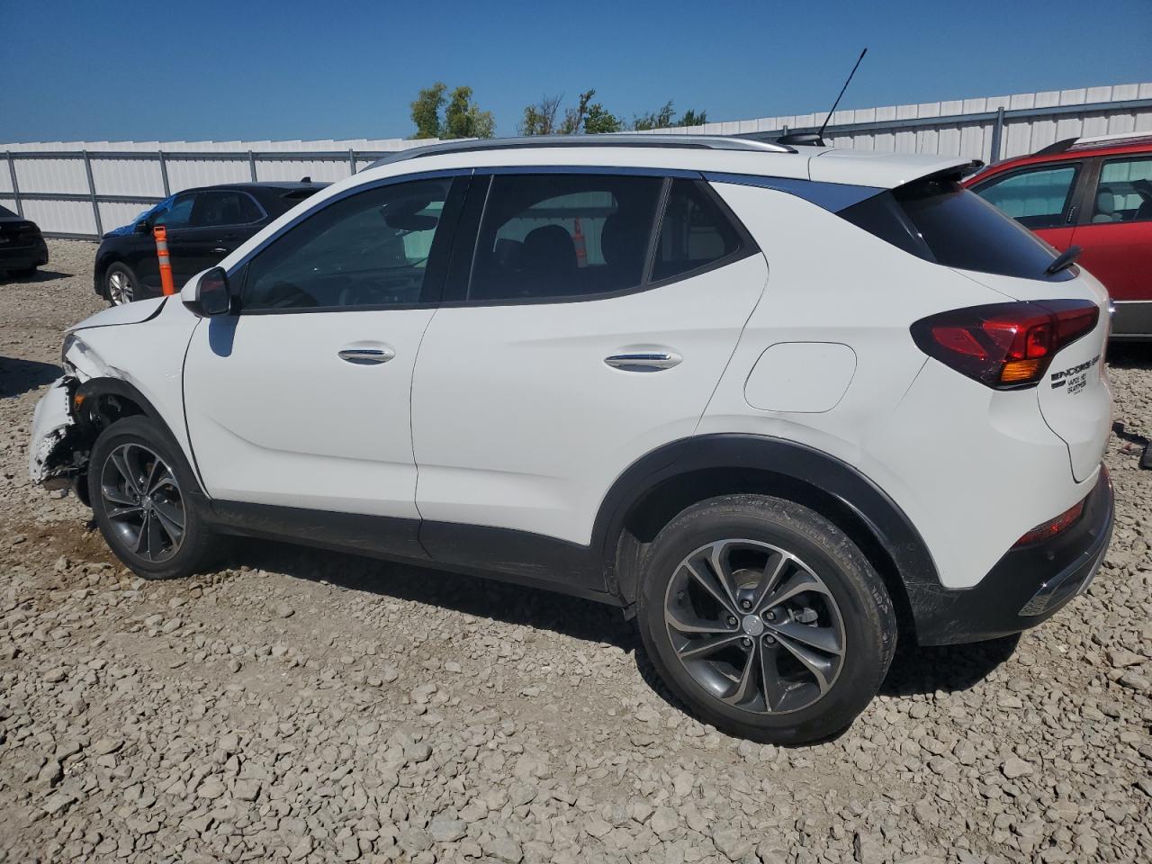 KL4MMGSL9LB072078 Buick Encore GX 2