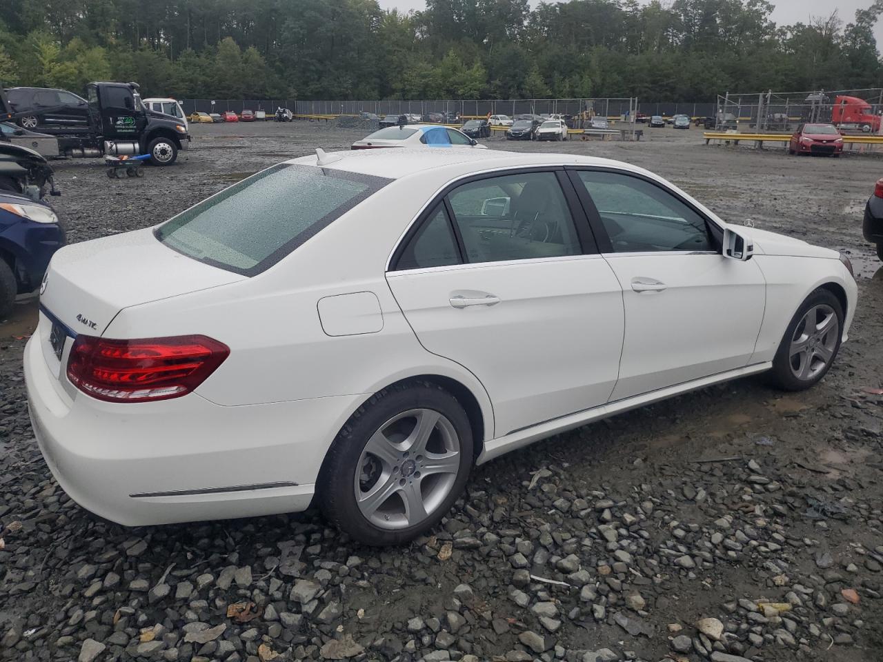 VIN WDDHF8JB8EA776481 2014 MERCEDES-BENZ E-CLASS no.3