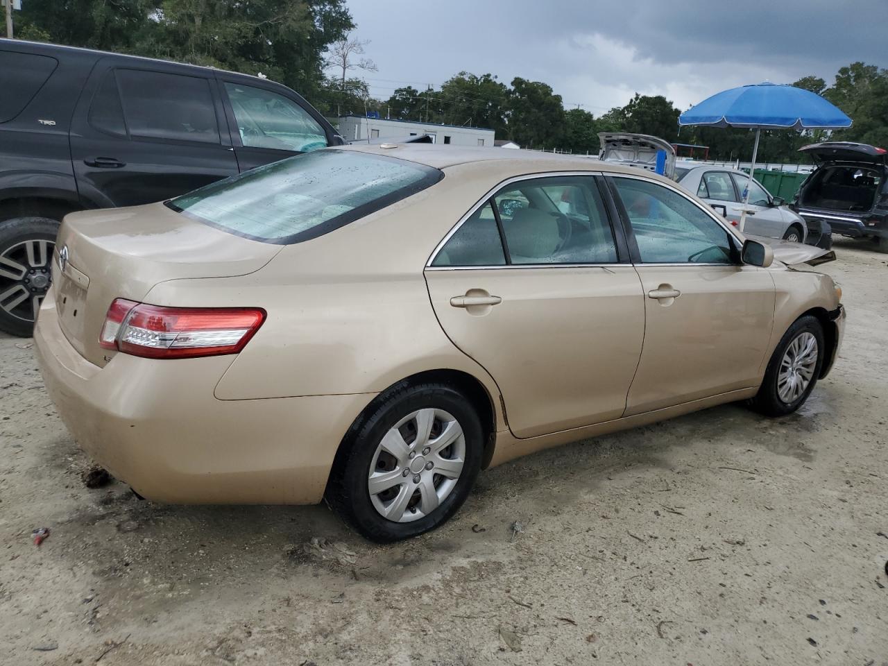 2010 Toyota Camry Base VIN: 4T1BF3EK3AU004553 Lot: 72908264