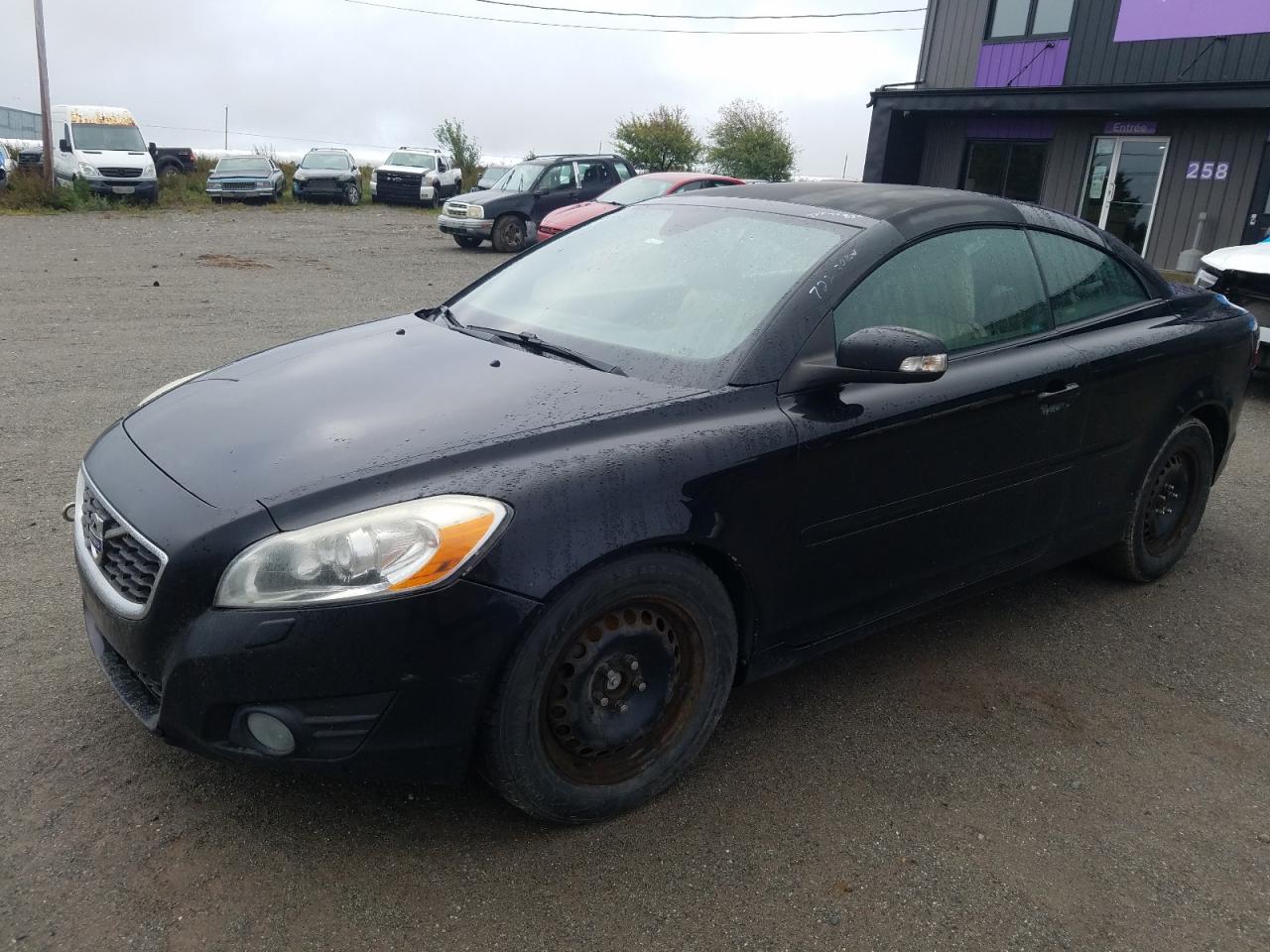 2011 Volvo C70 - Image 1