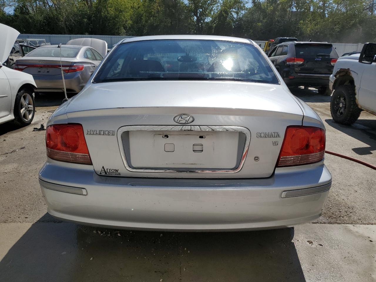 2004 Hyundai Sonata Gls VIN: KMHWF35H64A013985 Lot: 42814235