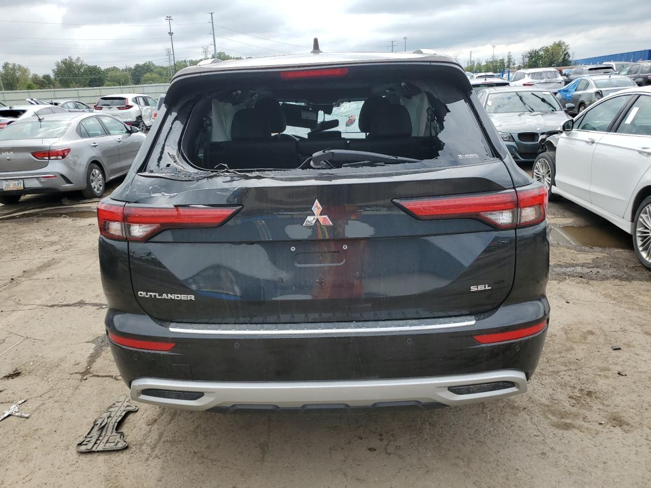 JA4J4VA88PZ022323 2023 Mitsubishi Outlander Sel