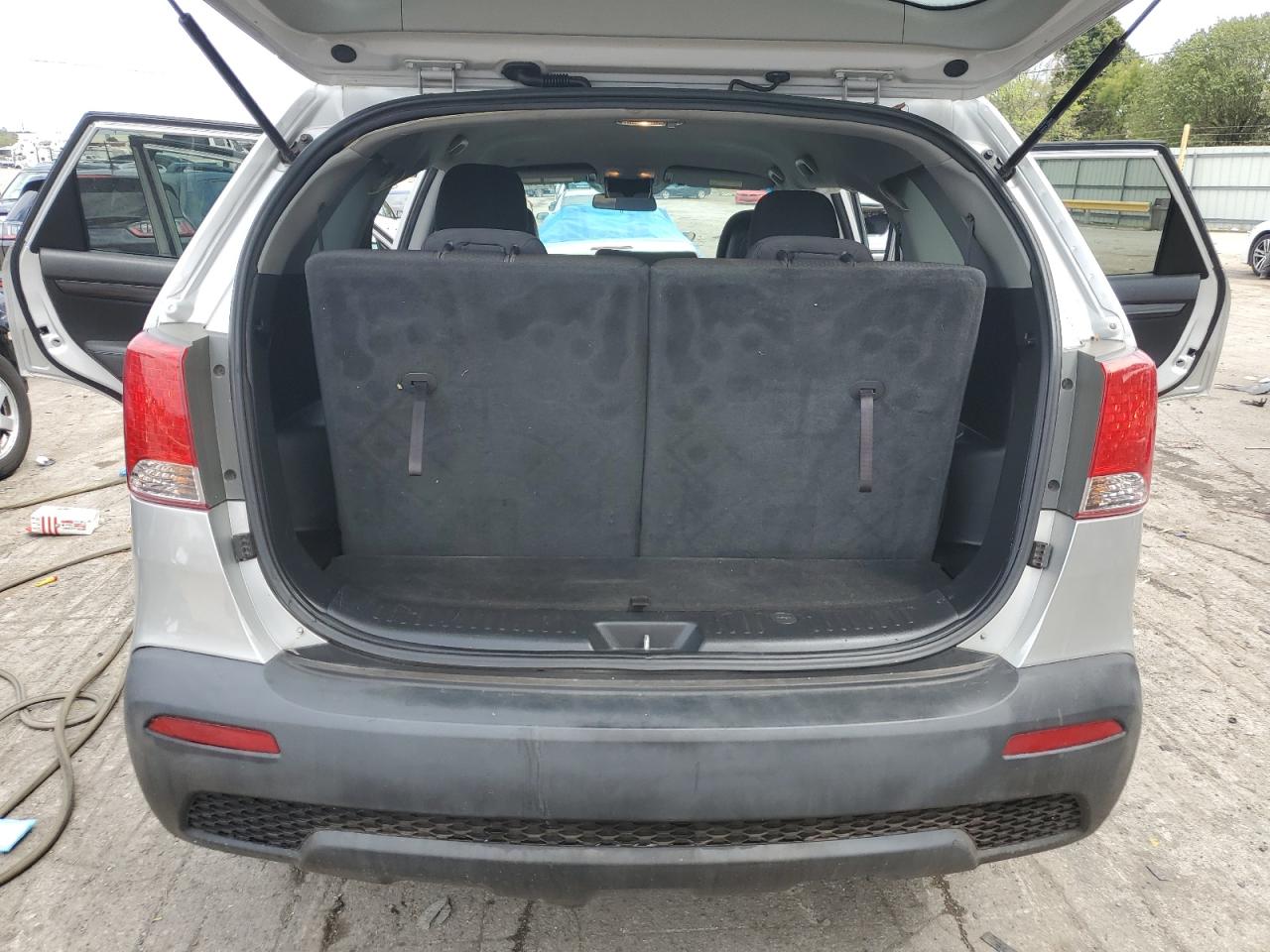 5XYKTDA27CG283275 2012 Kia Sorento Base