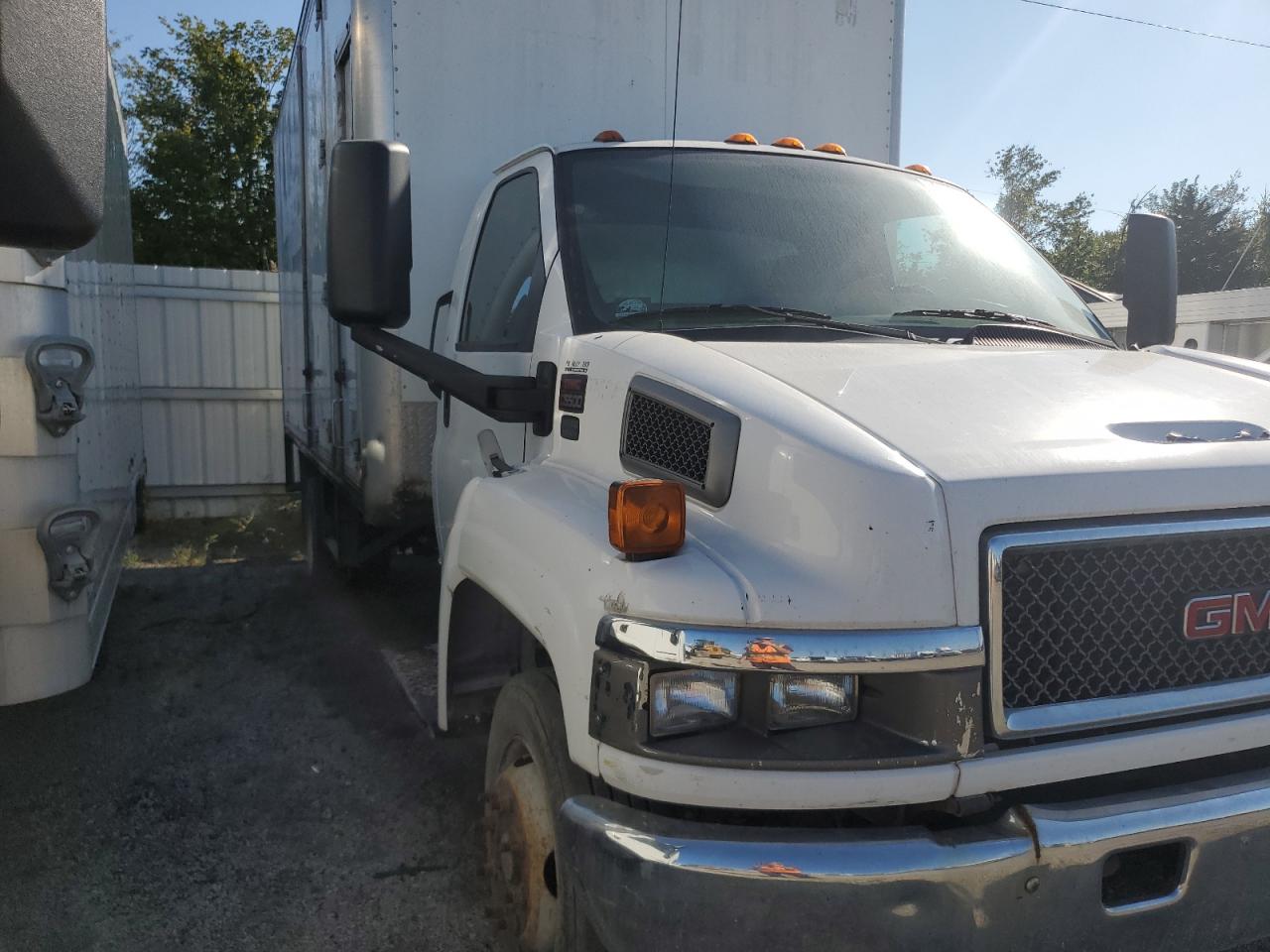 1GDE5C1277F411875 2007 GMC C5500 C5C042