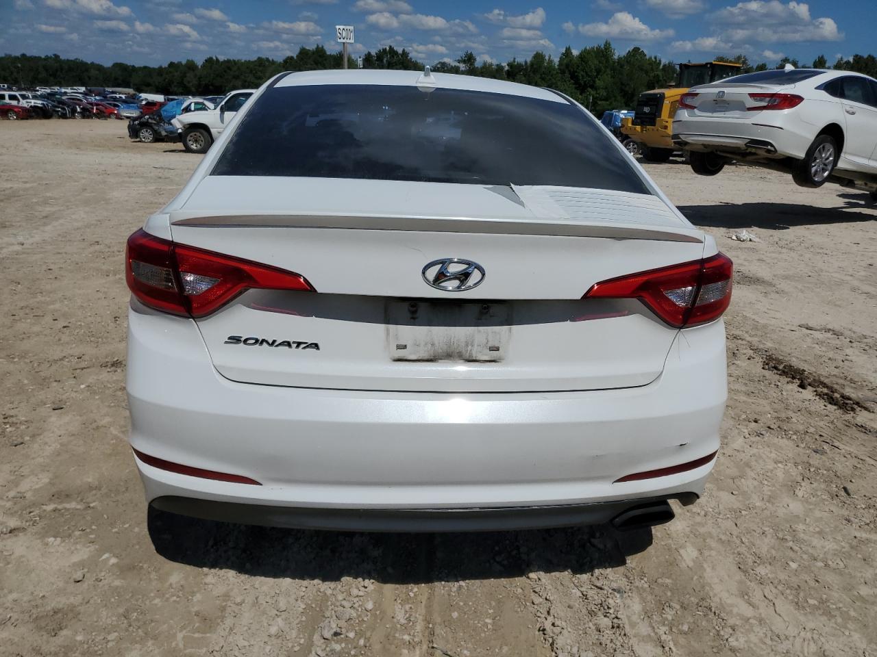 2017 Hyundai Sonata Se VIN: 5NPE24AF4HH577591 Lot: 72075344