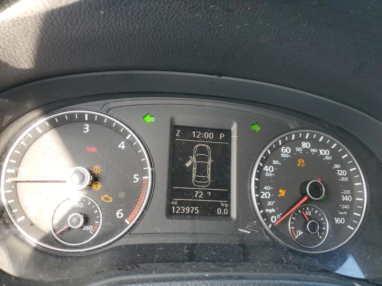 2013 Volkswagen Passat Se VIN: 1VWBN7A37DC031243 Lot: 71049904