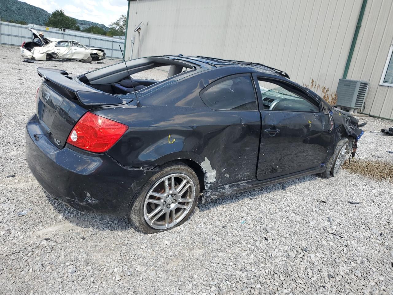 2006 Scion tC - Image 3