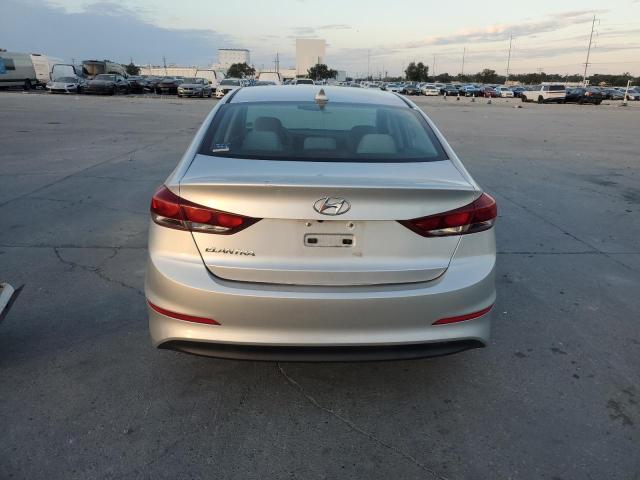  HYUNDAI ELANTRA 2018 Srebrny