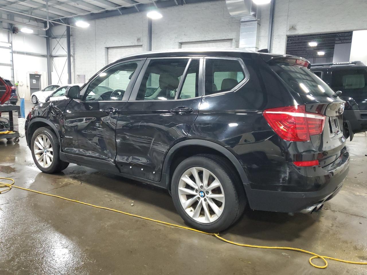 VIN 5UXWX9C59G0D75284 2016 BMW X3 no.2