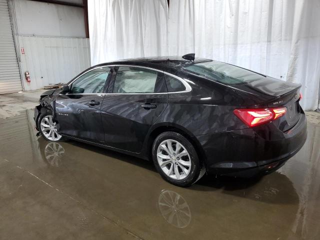 1G1ZD5ST3NF164596 Chevrolet Malibu LT 2