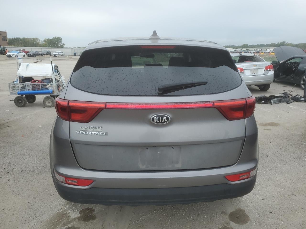 KNDPMCAC8J7453434 2018 Kia Sportage Lx