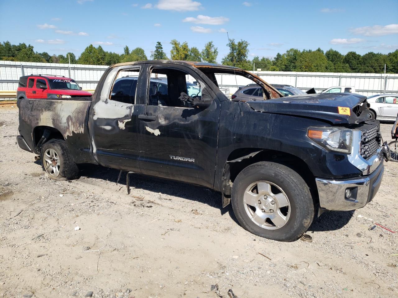 VIN 5TFUM5F15JX074607 2018 TOYOTA TUNDRA no.4