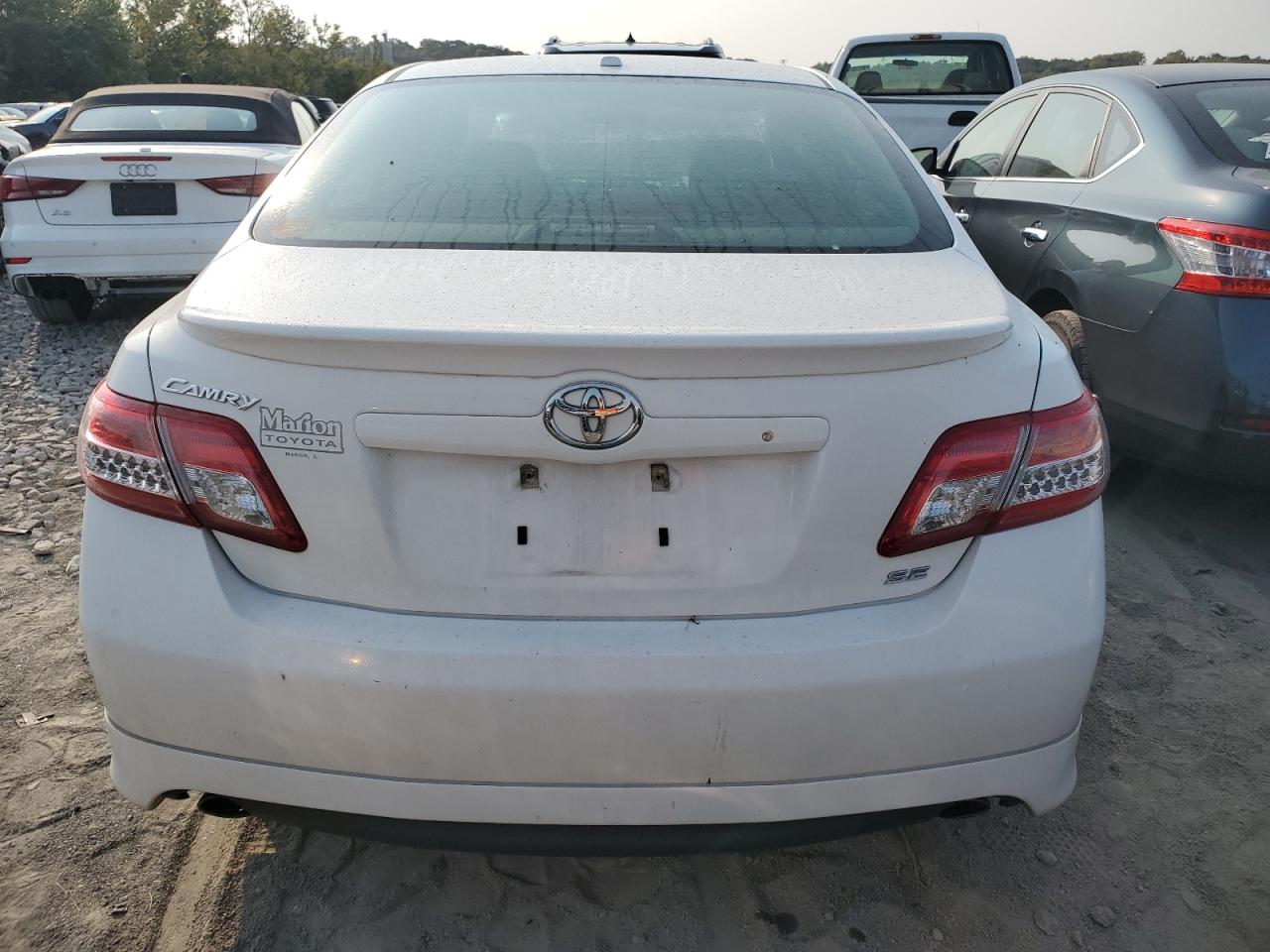 2010 Toyota Camry Base VIN: 4T1BF3EKXAU532798 Lot: 71031284