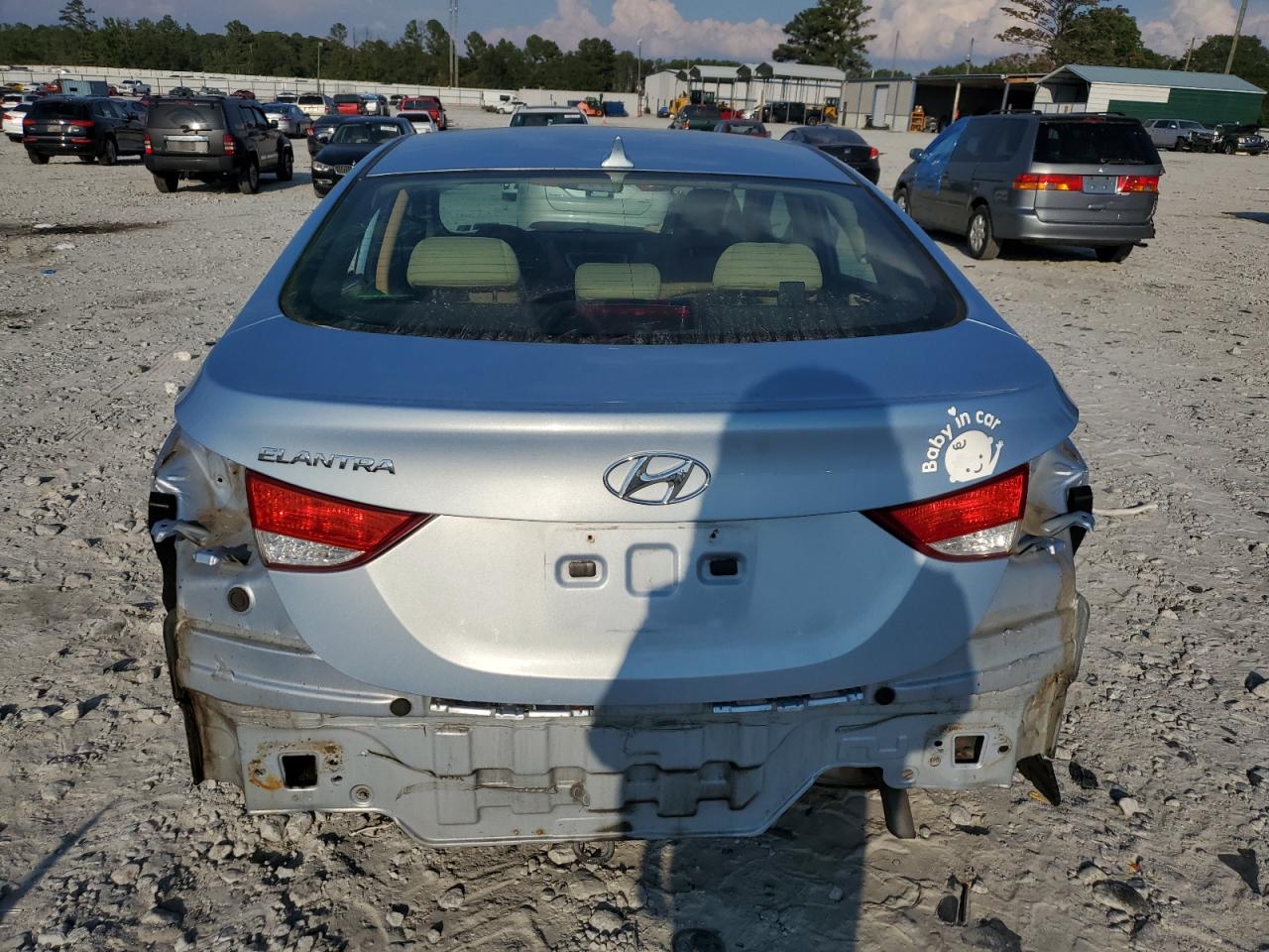 KMHDH4AE5CU193024 2012 Hyundai Elantra Gls