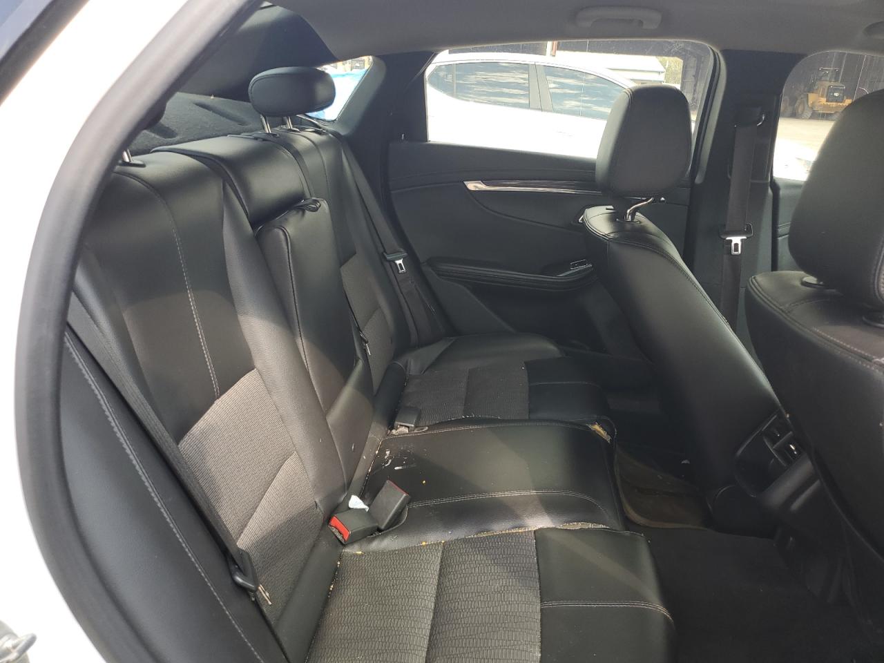 1G1105SAXGU163130 2016 Chevrolet Impala Lt