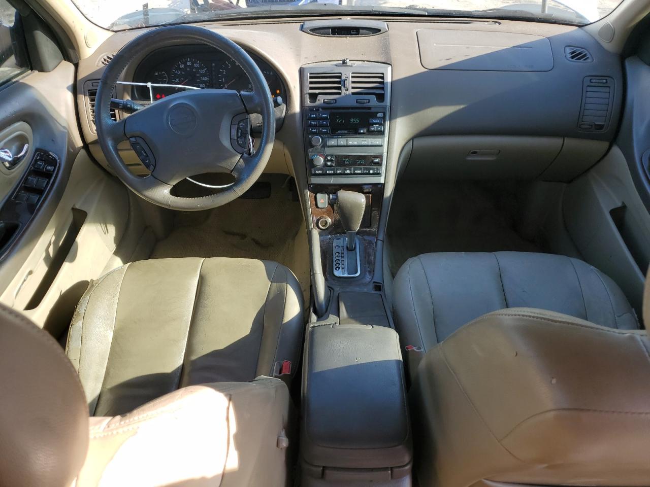 JN1CA31A81T313061 2001 Nissan Maxima Gxe