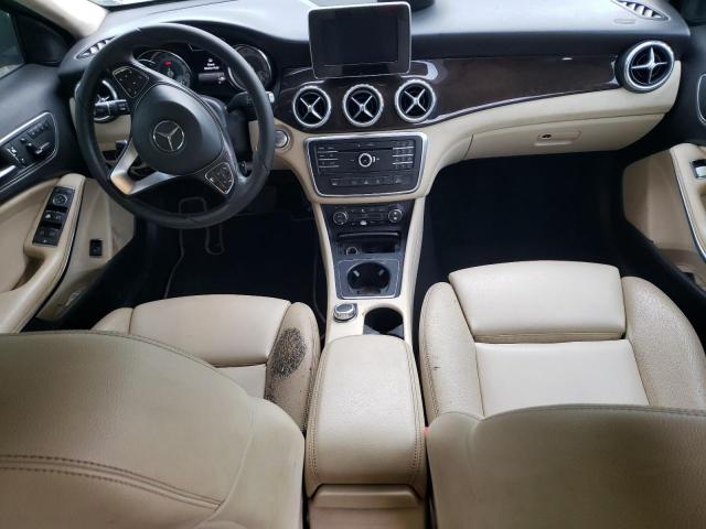  MERCEDES-BENZ GLA-CLASS 2016 Зеленый