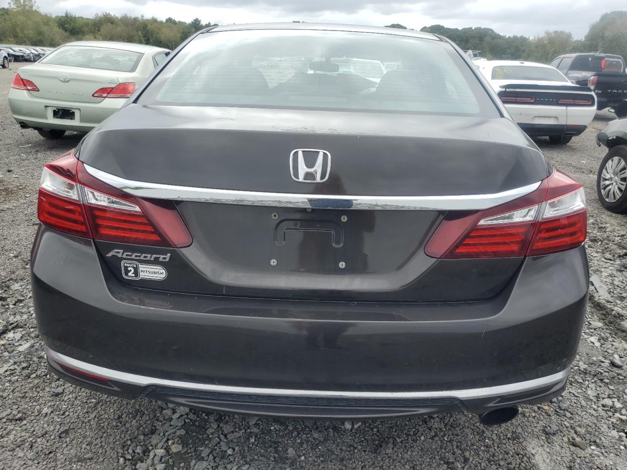 1HGCR2F32GA133977 2016 Honda Accord Lx