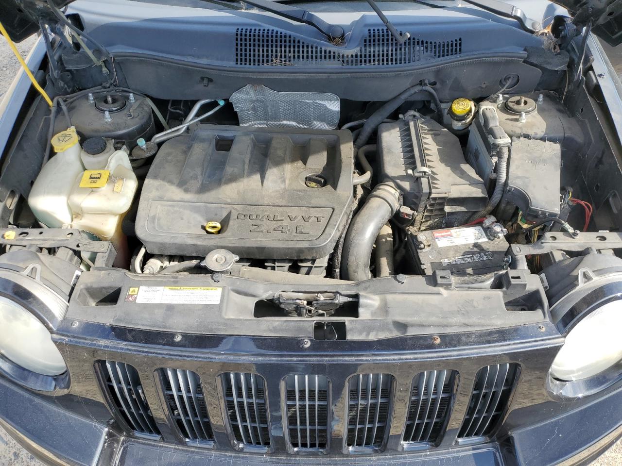 2010 Jeep Compass Sport VIN: 1J4NT4FB4AD560444 Lot: 70024174