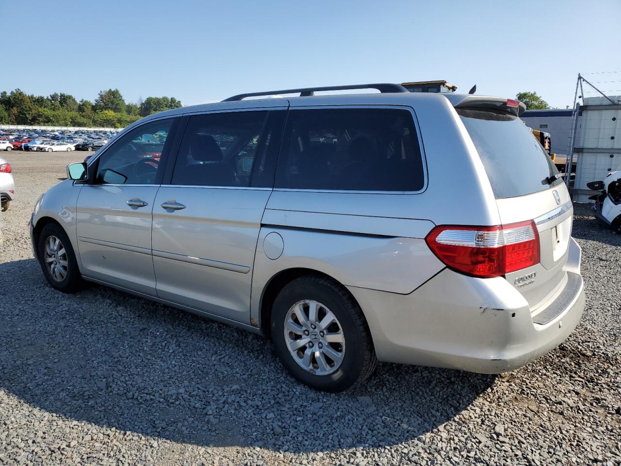 2007 Honda Odyssey Touring VIN: 5FNRL38807B104221 Lot: 70642384