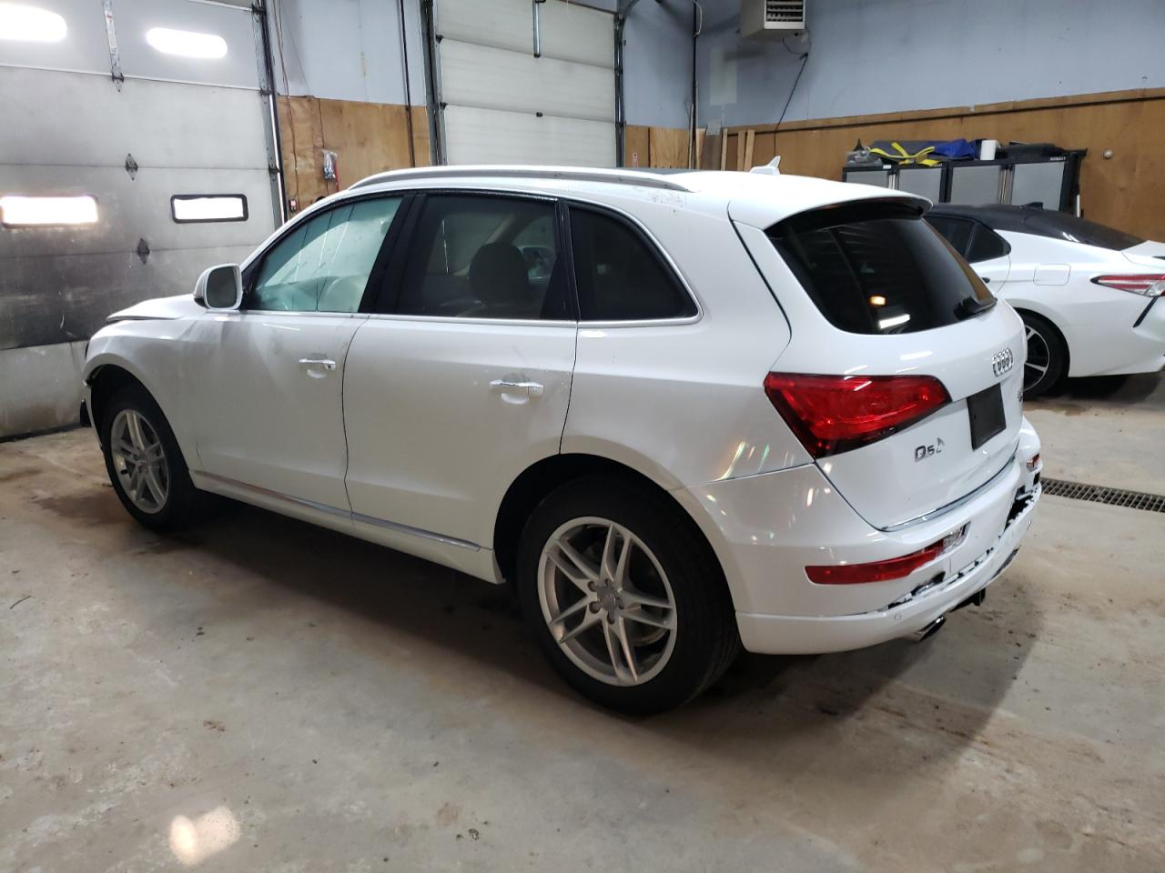 WA1L2AFP9GA126521 2016 AUDI Q5 - Image 2