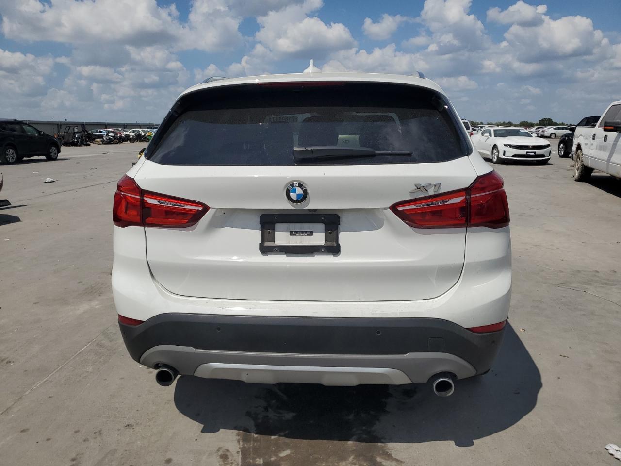 WBXHU7C37J5H41486 2018 BMW X1 Sdrive28I