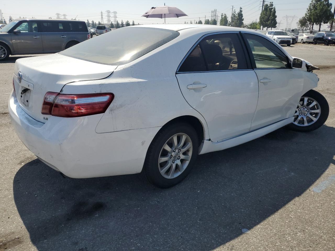 2009 Toyota Camry - Image 3