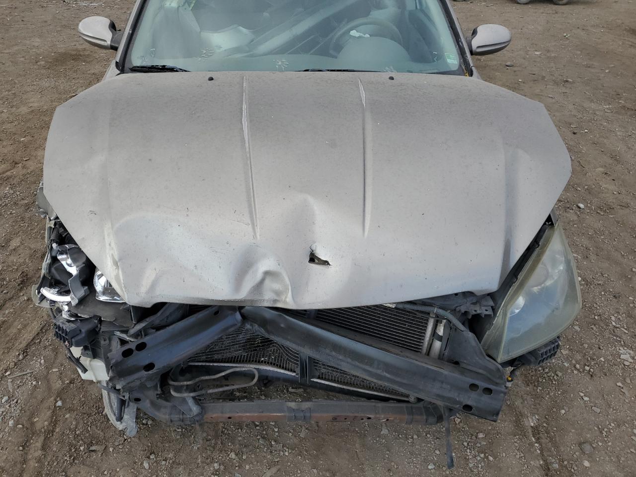 2005 Nissan Altima - Image 12