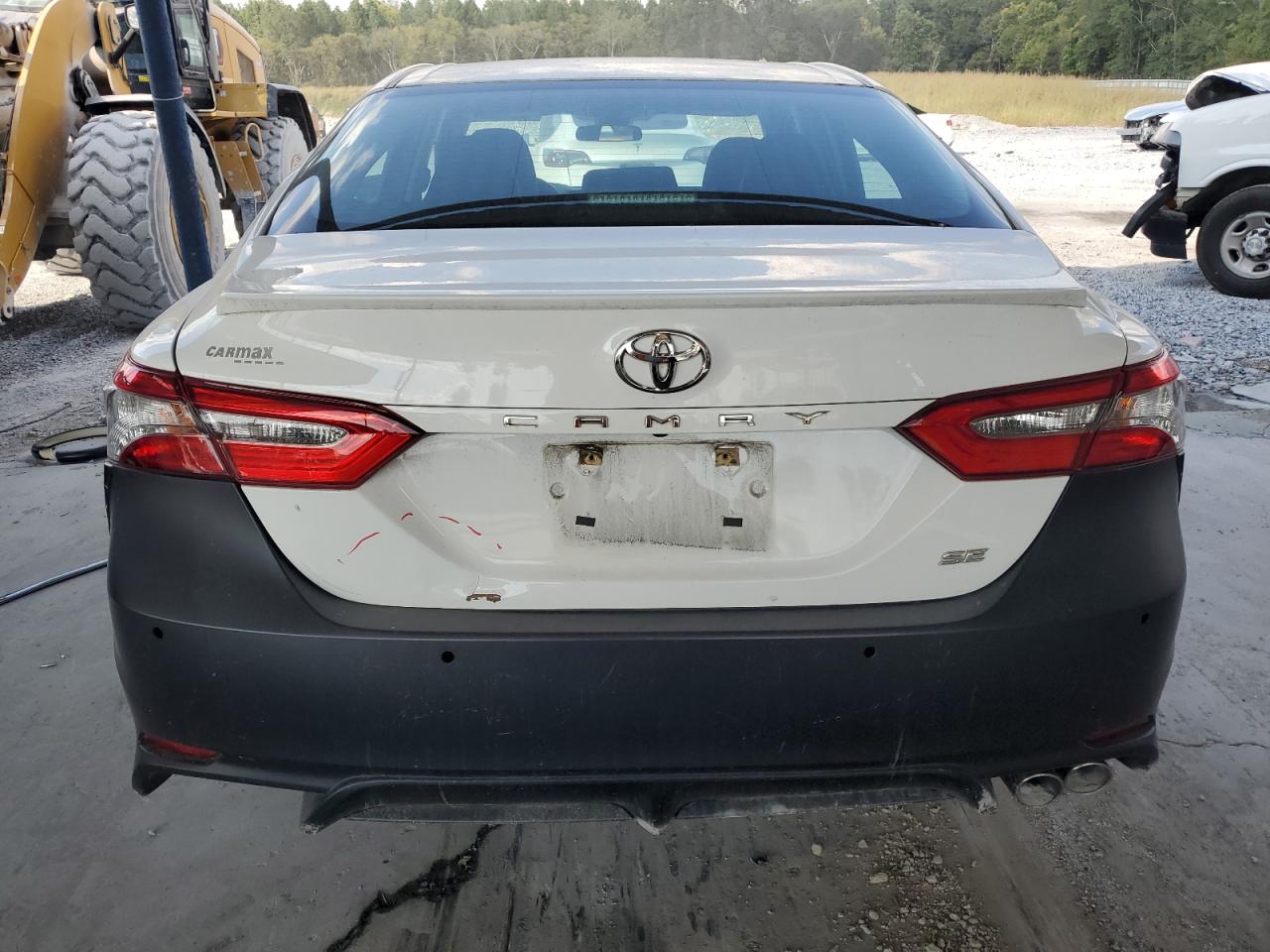 4T1B11HK9JU075951 2018 Toyota Camry L