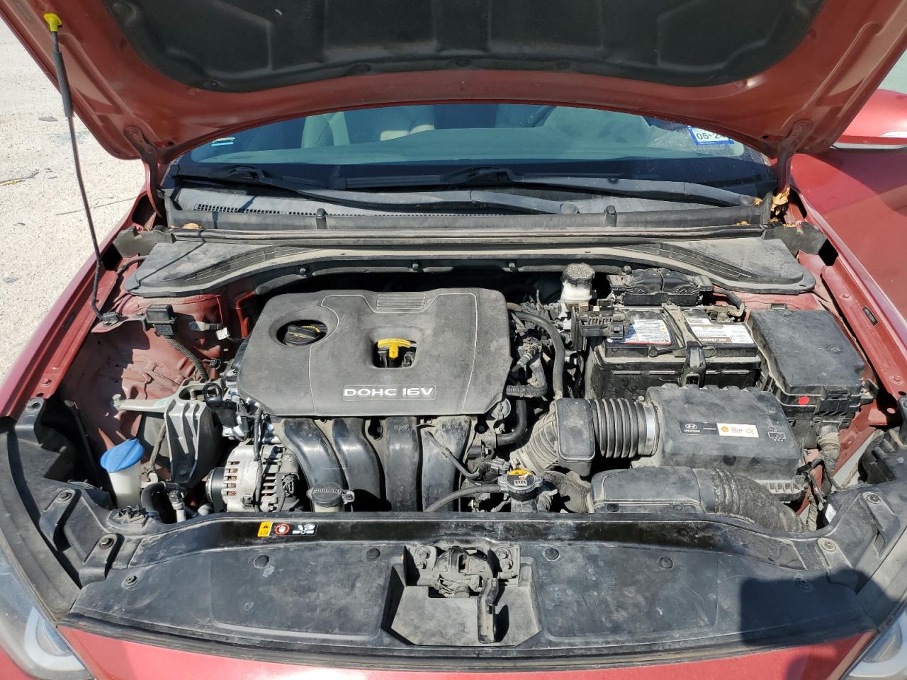2017 Hyundai Elantra - Image 11
