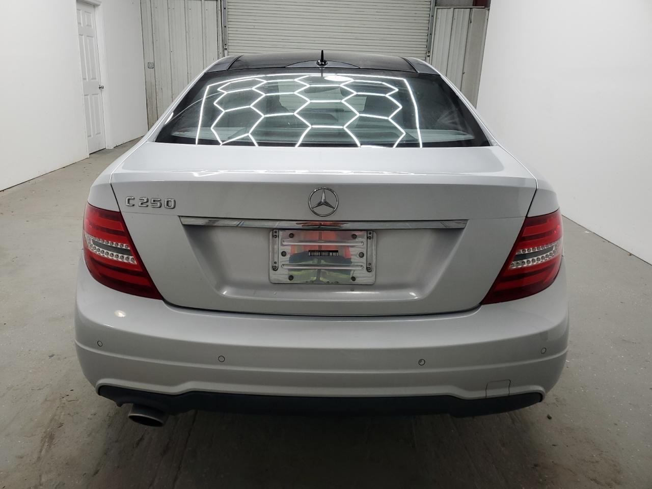 2013 Mercedes-Benz C 250 VIN: WDDGJ4HB7DG038062 Lot: 71077774