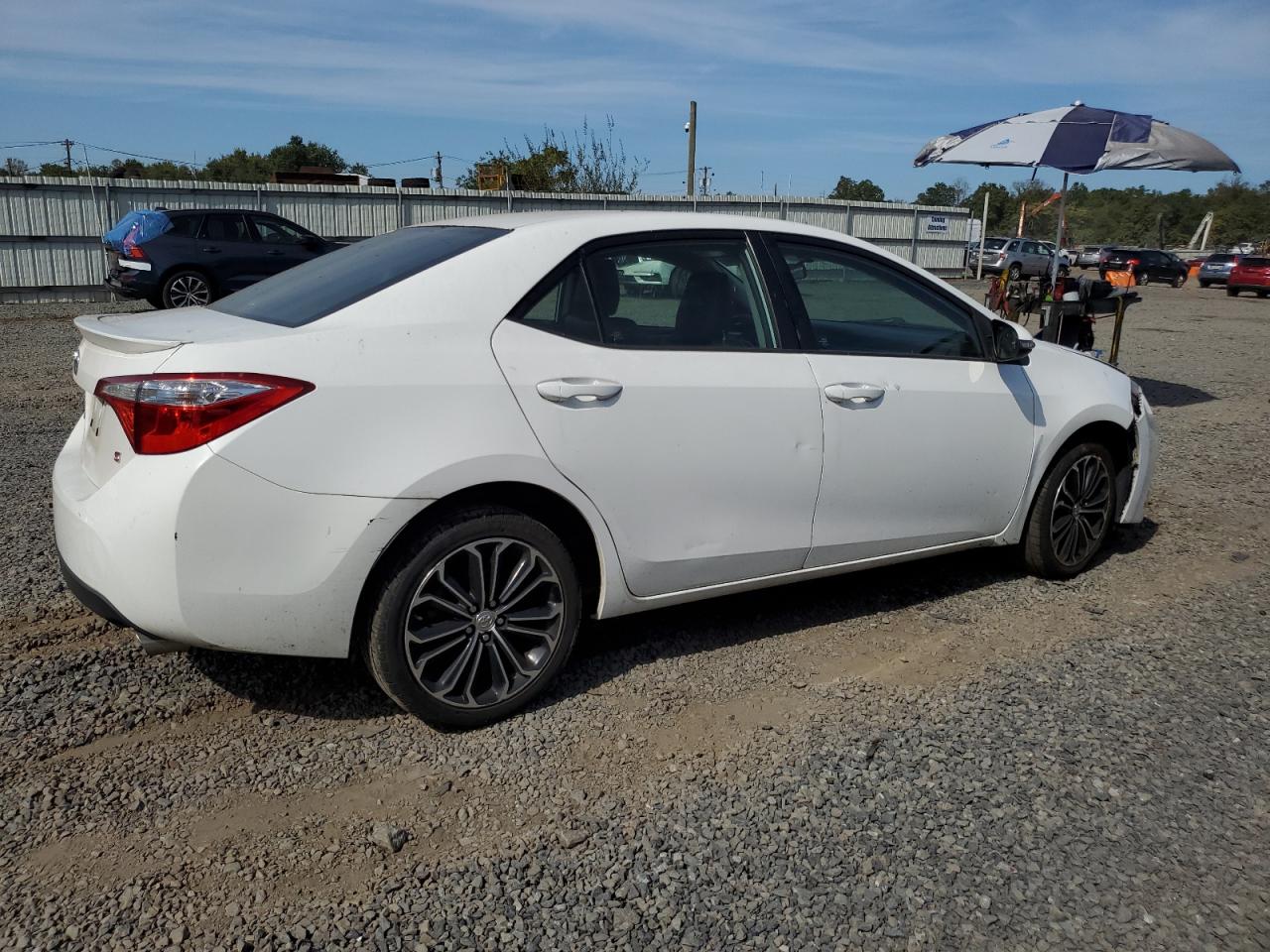 VIN 2T1BURHE7GC745099 2016 TOYOTA COROLLA no.3