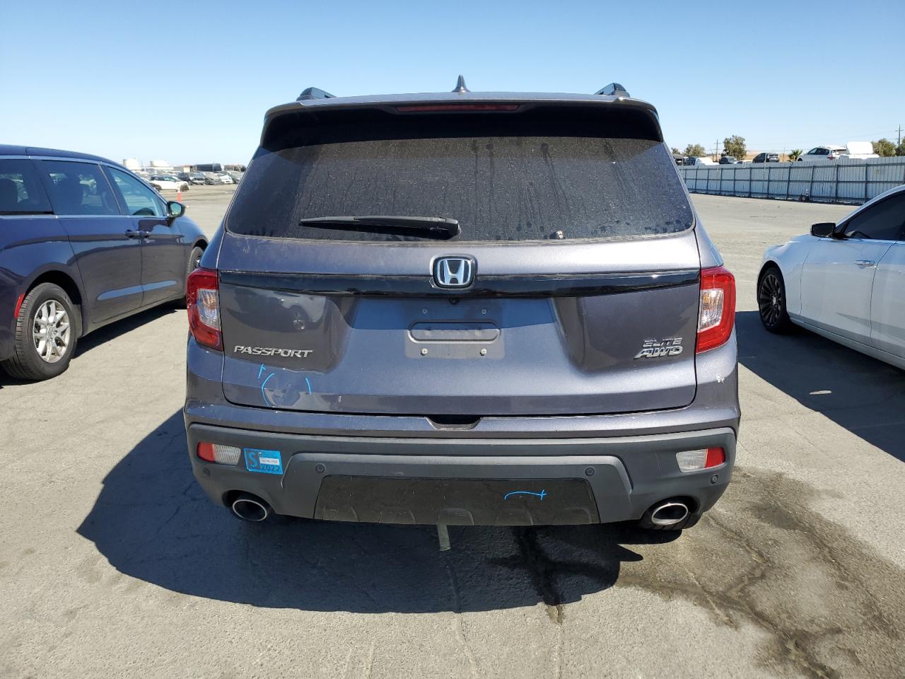 2020 Honda Passport Elite VIN: 5FNYF8H04LB003526 Lot: 71268604