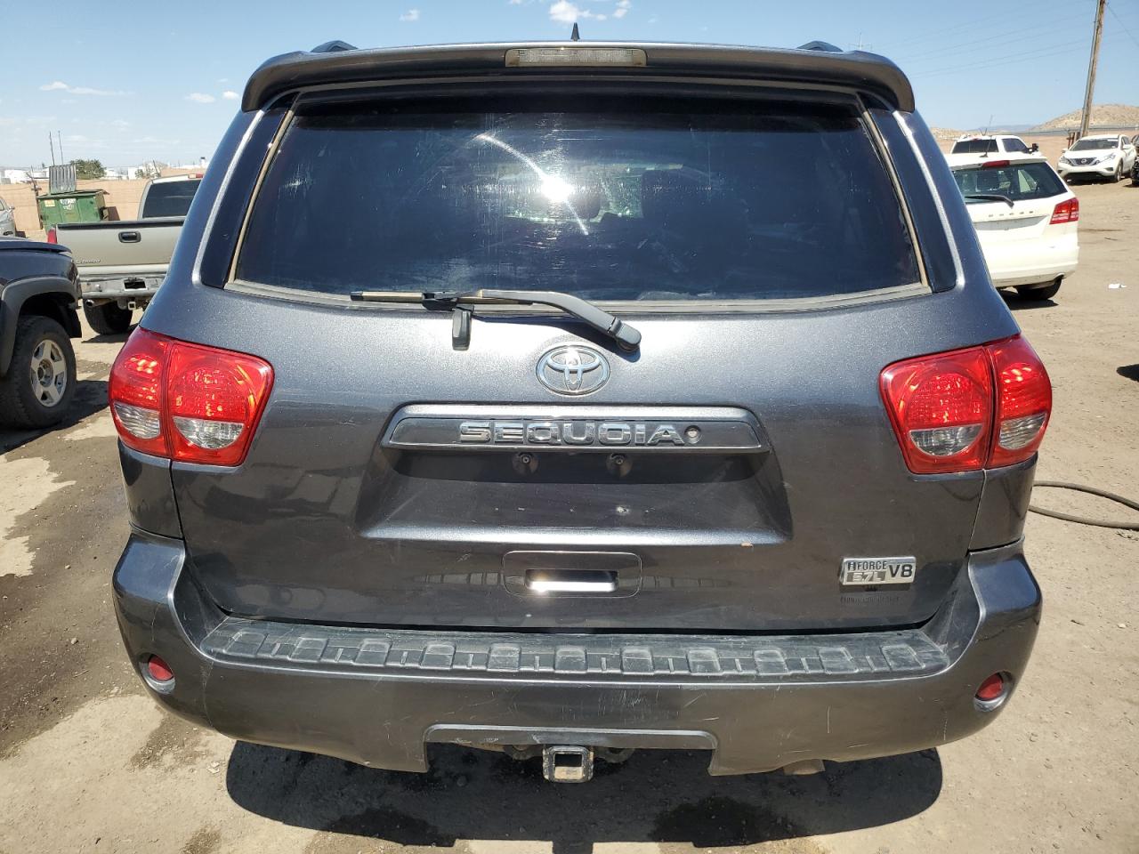 5TDBY5G11CS071948 2012 Toyota Sequoia Sr5